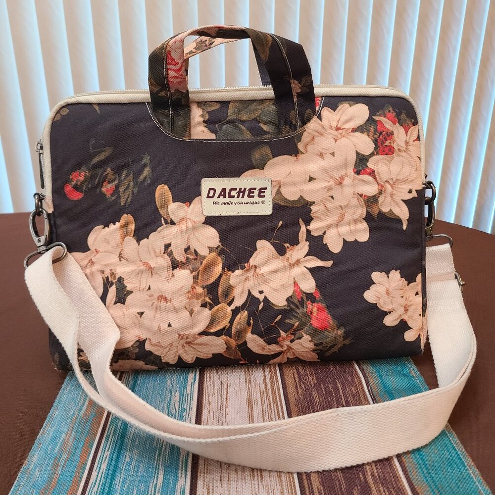 Dachee Floral Peony Water-Resistant Canvas Laptop Bag